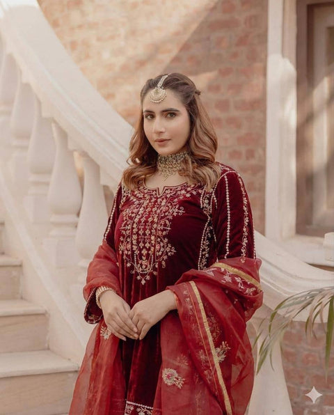 New DESIGNER WEAR KURTA SALWAAR PAIR WITH SEQUENCE EMBROIDERY WORK Dress