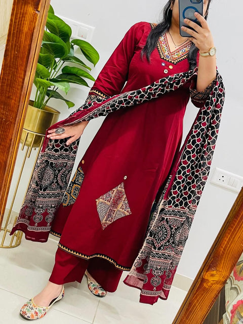 New Beautiful MUSLIN RAYON SLUB PAIR OF TOP-BOTTOM & DUPATTA