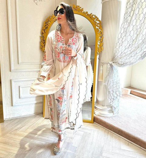 New Beautiful Heavy fox Georgette fabric Fancy moti Work Dress