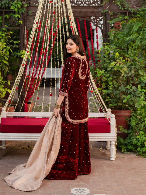 NEW DESIGNER PARTY WEAR TOP AND PANT PLAZO  WITH FANCY DUPPATA AND EMBROIDERY WORK