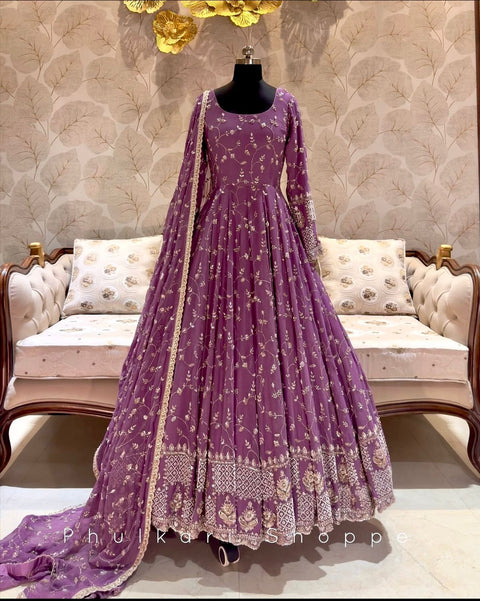 New Design Trending Fox Georgette Gwon and Pent and dupatta