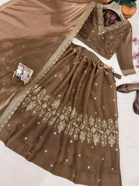 NEW DESIGNER WEDDING WEAR SEMI BRIDAL LEHENGA CHOLI
