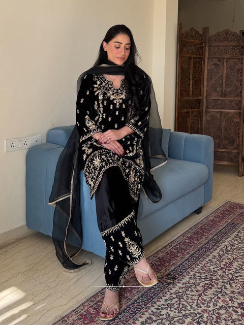 New DESIGNER WEAR With EMBROIDERY WORK KURTI PLAZZO