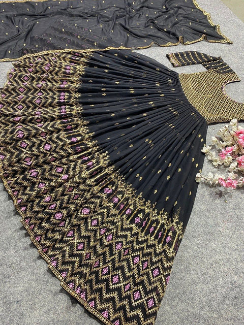 NEW DESIGNER PARTY WEAR LOOK GOWN