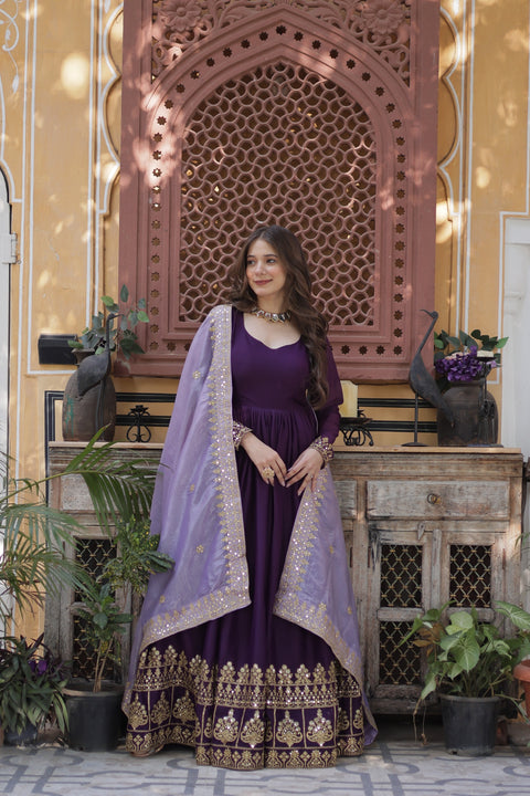 New PREMIUM DESIGNER READYMADE GOWN