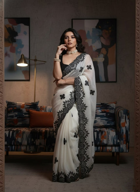 New Launch Wedding Wear Fendy Chiffon Saree