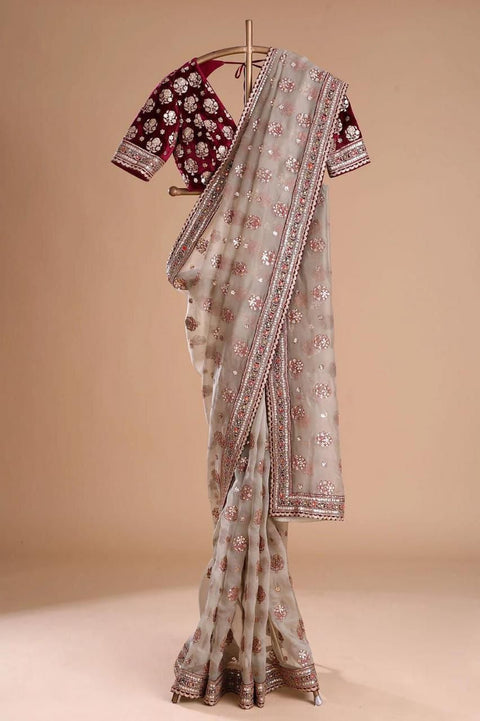 New PRESENTING A SUPER HIT DESIGNER BEAUTIFUL SAREE