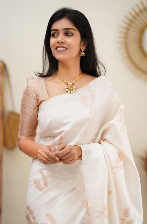 New BEAUTIFUL RICH PALLU & JACQUARD WORK ON ALL OVER THE SAREE