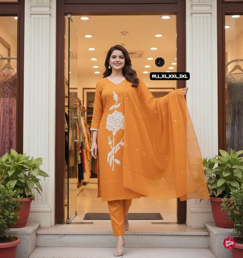 New kurta set with Cotton Pant & Malmal Dupatta with tier pattern