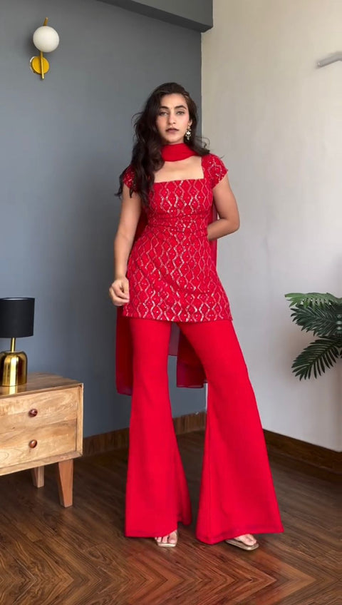 New Crafted in Classy Tones with Premium Fabric & Detailing kurti with duppta