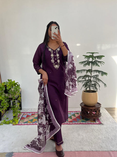 New Designers Kurti Pent Dupatta 3 pic Set