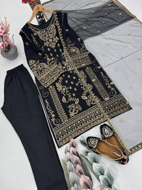 New DESIGNER HEAVY NATURAL CREAP EMBROIDERED SEQUENCE WORK WITH FANCY TOP-PENT DUPATTA SET