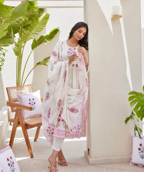 NEW ARRIVAL CHANDERI SILK KURTI WITH PANT WITH DUPPATA