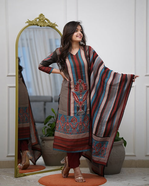 New Beautiful latest design PRINTED REYON Dress