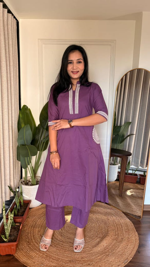 New PRESENTING YOU A VERY BEAUTIFUL A LINE KURTI WITH PLAZO