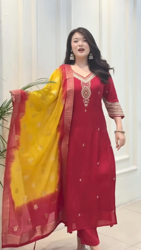 New premium kanjivaram Silk  dupatta silk kurta with pant