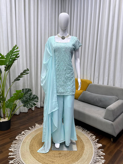 New Crafted in Classy Tones with Premium Fabric & Detailing kurti with duppta
