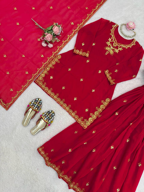 New Premium Elegance effortless charm with our exclusive 3-piece set