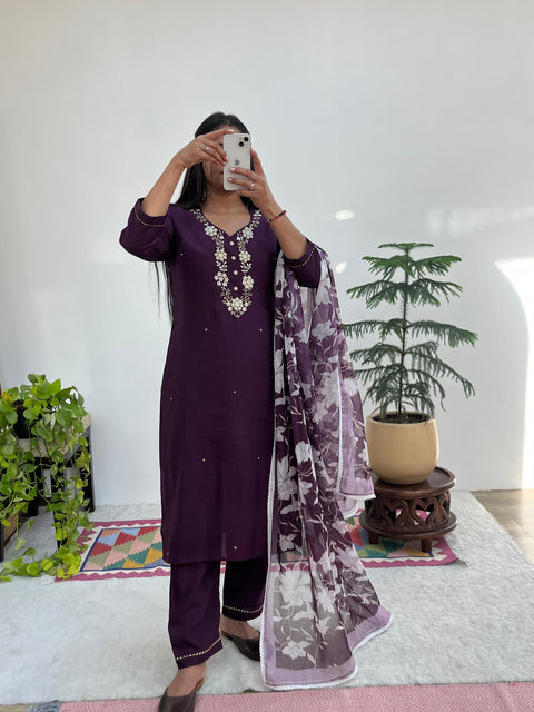 New Designers Kurti Pent Dupatta 3 pic Set
