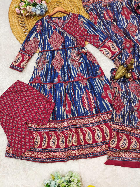 NEW ARRRIVALDesigner Fine Cotton Suit set