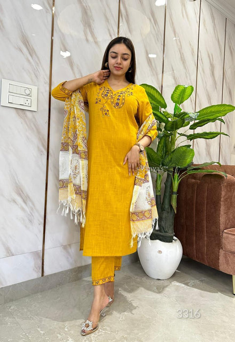 New Handloom cotton slub cotton  fabric  with  manual dual thread  embroidery work 
Cotton slub pant 3 piece  suit