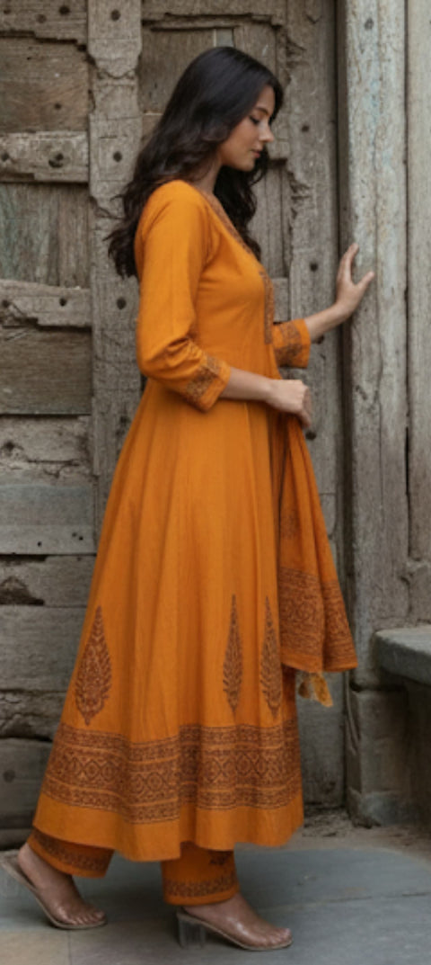 New Pure Cotton discharge print kurti with pant and mulmul printed dupatta