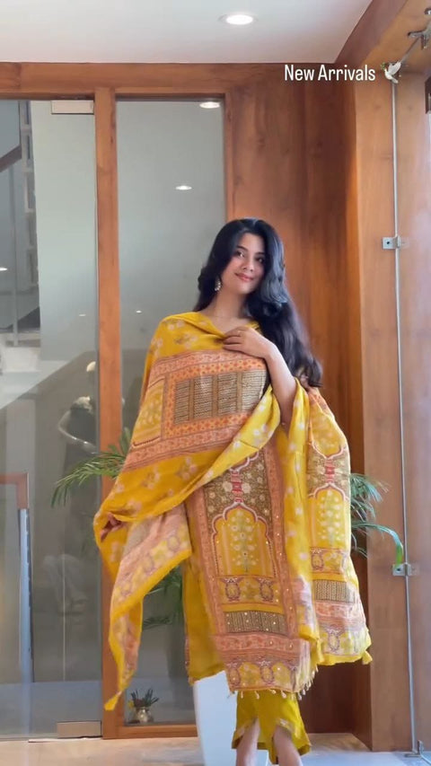 New Beautiful maslin with original MIRROR workstraight-cut Kurti