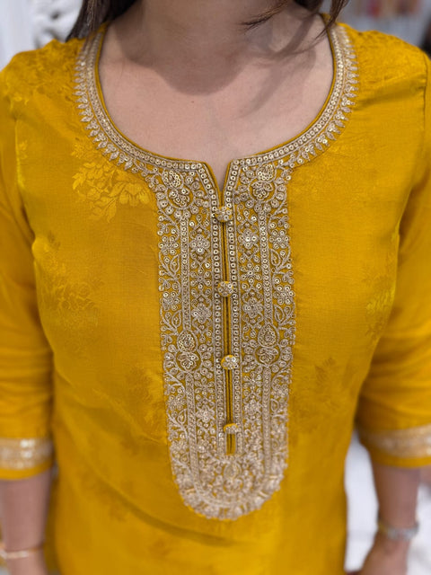 New  Designer Pure Banarasi Jequard Wiving Top With Pent & Dupatta Set