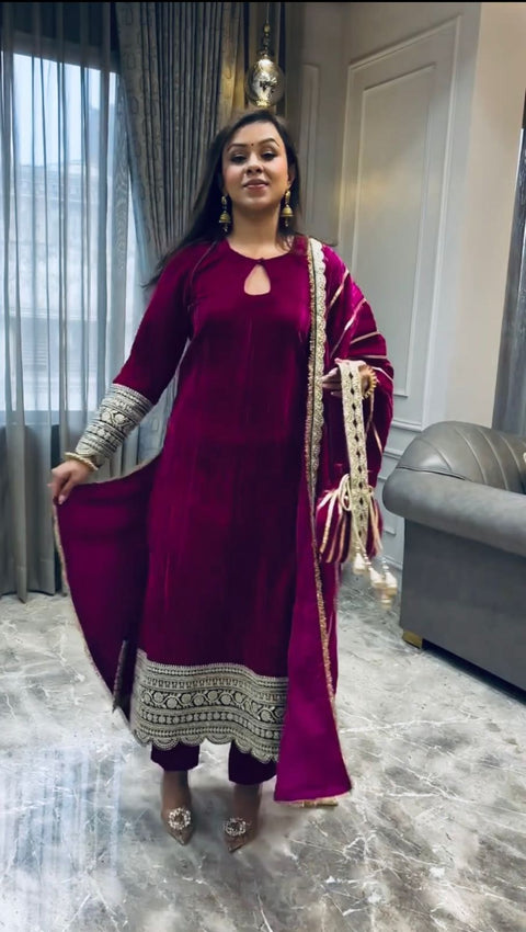 NEW DeSIGNER PARTY WEAR TOP AND  PANT WITH FANCY DUPPATA AND EMBROIDERY WORK