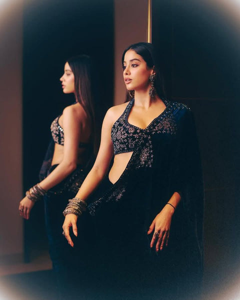 New SPECIAL WEDDING SUPERHIT TRENDING VELVET SAREE WITH EMBROIDERY WORK