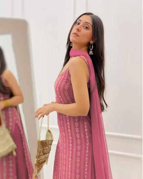 New Beautiful suit sets in Embellishedgeorgette suit set Top pent with dupatta