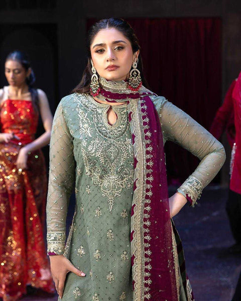 NEW LAUNCHING 3 PIECES KURTI, PENT & DUPATTA