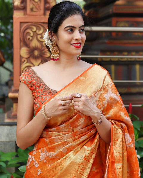 New BEAUTIFUL RICH PALLU & JACQUARD WORK ON ALL OVER THE SAREE