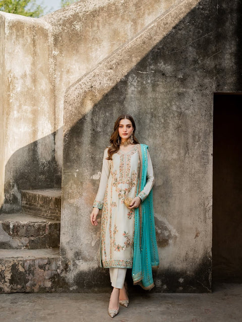 New  Designer Party Wear Look Pur Gmy Silk Top Plazzo & Dupatta Set