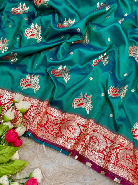 New golden designs and soft tassels Elegant Banarasi Saree