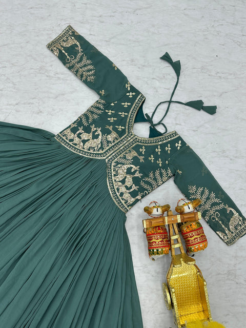 NewHeavy sequence WorkFox Georgette Gown
