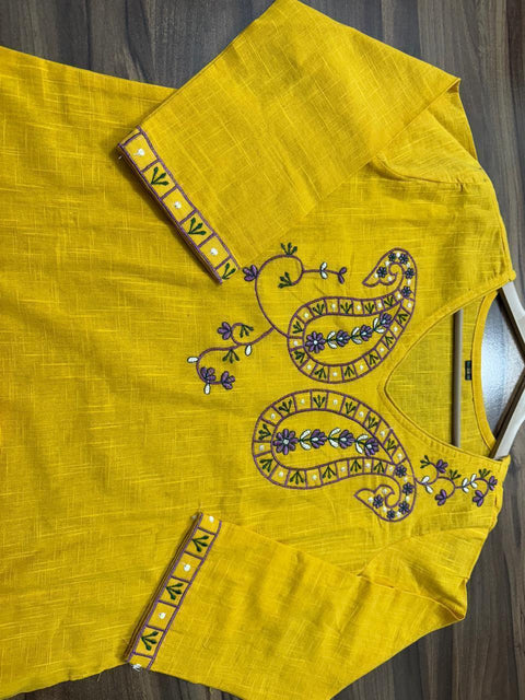 New Handloom cotton slub cotton  fabric  with  manual dual thread  embroidery work 
Cotton slub pant 3 piece  suit