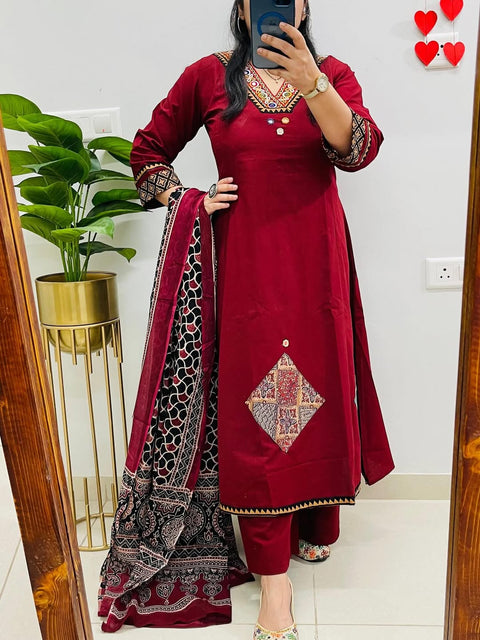 New Beautiful MUSLIN RAYON SLUB PAIR OF TOP-BOTTOM & DUPATTA
