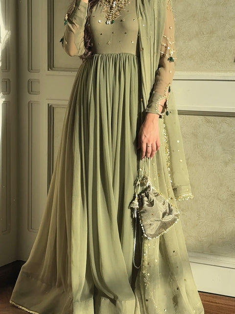 New Launching Heavy Designer Party Wear Look Gown