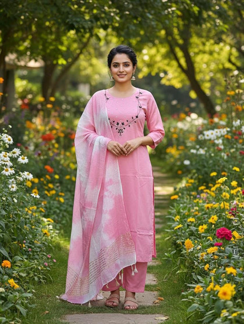 NEW ARRIVAL CHANDERI SILK KURTI WITH PANT WITH DUPPATA