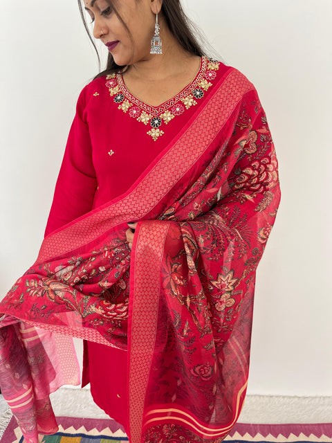 New Designers Kurti Pent Dupatta 3 pic Set