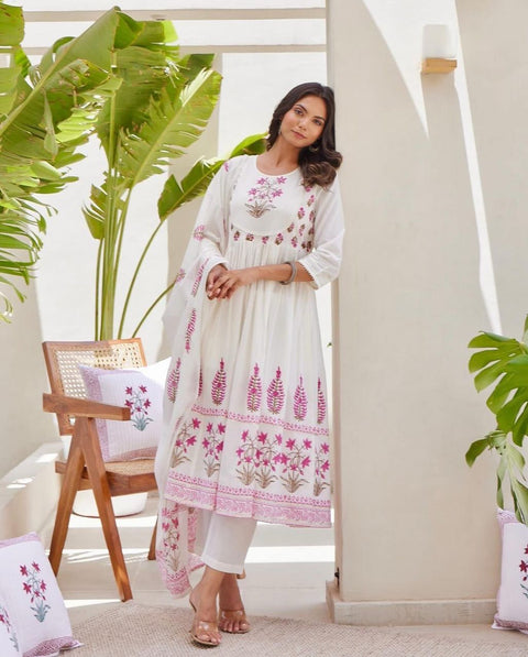 NEW ARRIVAL CHANDERI SILK KURTI WITH PANT WITH DUPPATA