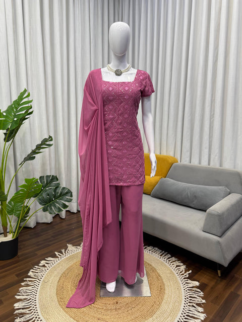 New Crafted in Classy Tones with Premium Fabric & Detailing kurti with duppta