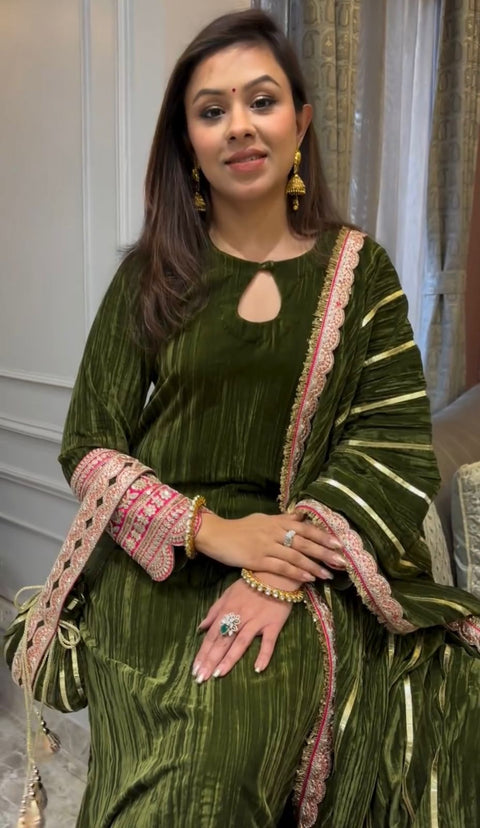 NEW DeSIGNER PARTY WEAR TOP AND  PANT WITH FANCY DUPPATA AND EMBROIDERY WORK