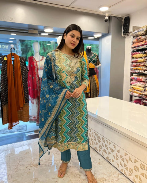 New Premium  printed kurti with pant and malmal full Dupatta