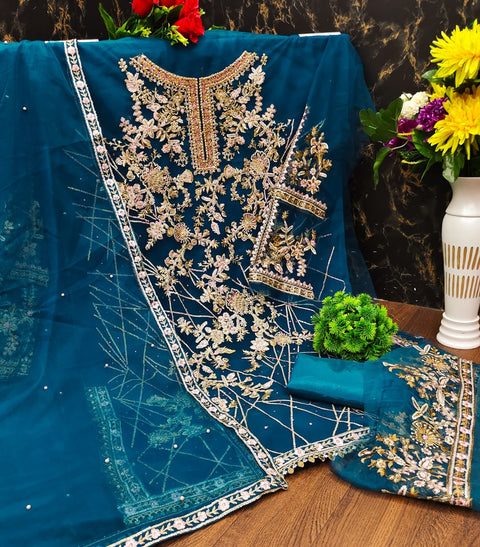 New Pakistani Design Embroidery Work With Diamond Work Dress
