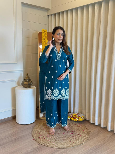 New PURE REYON FABRIC WID LAKHNAVI  STYLE WORK