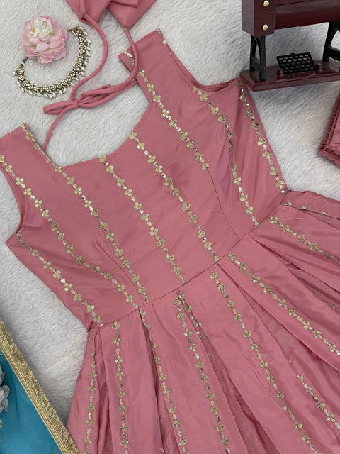 New beautiful effortless charm with our exclusive 3-piece set