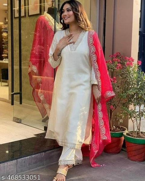 New PRESERNTING NEW  STYLISH DESIGNER HEAVY  ROSE GOLD EMBROIDERY WORK WITH PENT