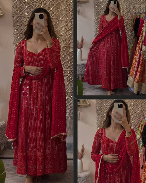 New Lakhnavi Embroidered Work Anarkali Suit Set  SET